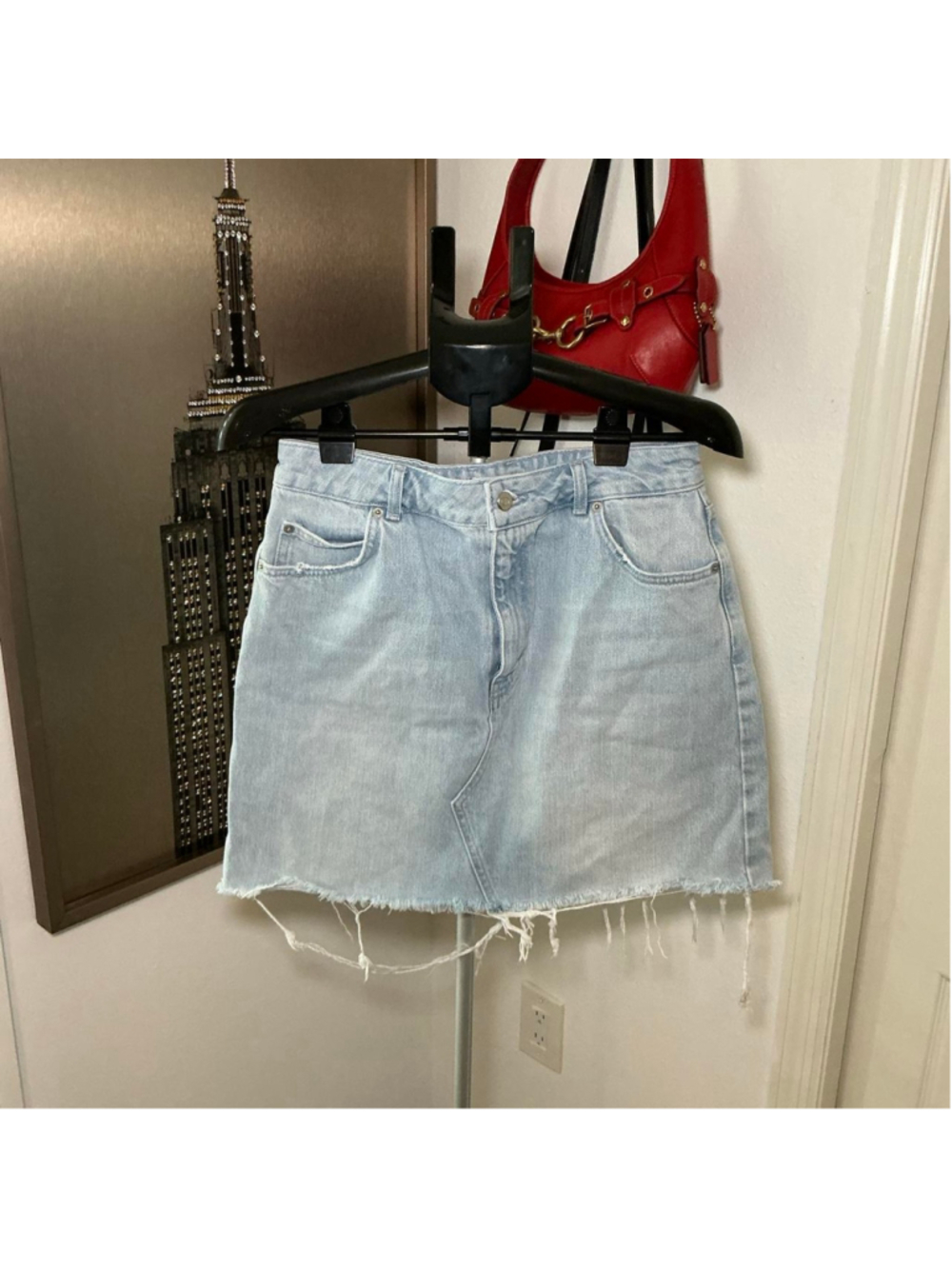 Topshop Light Wash Raw Hem Denim Mini Skirt Size 10